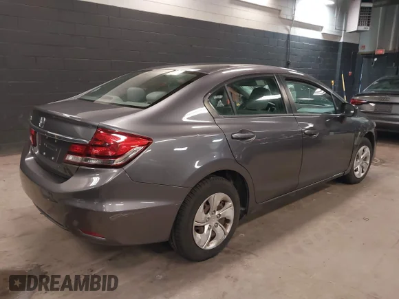 ✅ 2015 Honda Civic LX • VIN: 19XFB2F51FE287240 • Lot: 44409140. Wystawiony na IAAI z przebiegiem 91 479 mil. Bezpłatny archiwum sprzedaży aukcyjnych z USA i szczegółowy raport historii pojazdu na DreamBid. Zdjęcie 4.