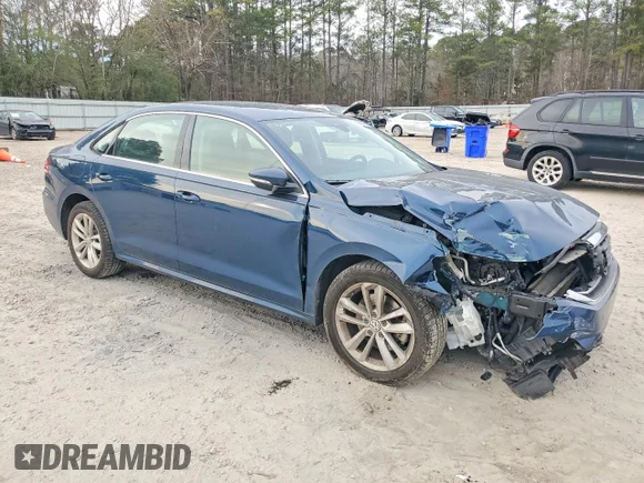 ✅ 2020 Volkswagen Passat SE • VIN: 1VWSA7A33LC023778 • Lot: 99547805. Wystawiony na Copart z przebiegiem 62 590 mil. Bezpłatny archiwum sprzedaży aukcyjnych z USA i szczegółowy raport historii pojazdu na DreamBid. Zdjęcie 4.