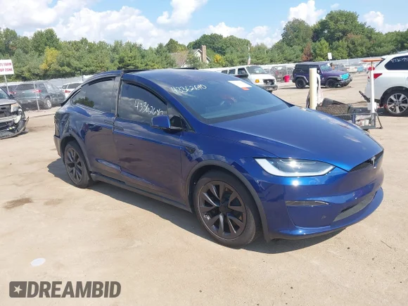 ✅ 2024 Tesla Model X • VIN: 7SAXCBE58RF455539 • Лот: 43362640. Опубликован ранее на IAAI с пробегом 12 979 миль. Бесплатный доступ к архиву аукционных продаж из США и подробный отчёт об истории автомобиля на DreamBid. Изображение 1.