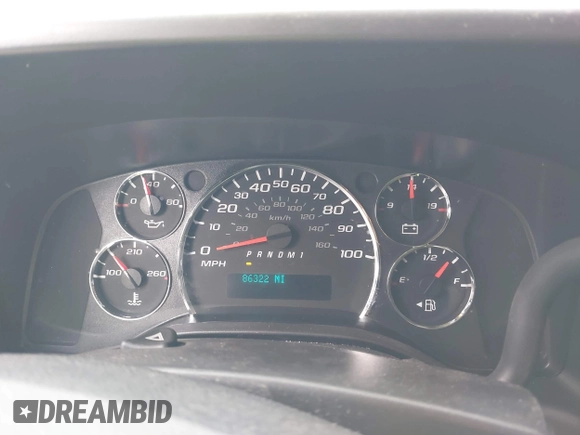 ✅ 2014 Chevrolet Express Cargo • VIN: 1GCWGFCA9E1198270 • Lot: 43505463. Wystawiony na IAAI z przebiegiem 86 322 mil. Bezpłatny archiwum sprzedaży aukcyjnych z USA i szczegółowy raport historii pojazdu na DreamBid. Zdjęcie 7.