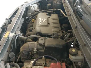 ✅ 2006 Scion xB • VIN: JTLKT334864038744 • Лот: 42997927. Опубликован ранее на IAAI с пробегом 296 298 миль. Бесплатный доступ к архиву аукционных продаж из США и подробный отчёт об истории автомобиля на DreamBid. Изображение 19.