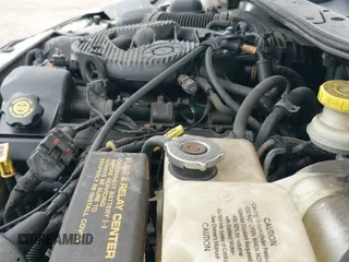 ✅ 2001 Chrysler Concorde LX • VIN: 2C3HD46R51H542636 • Lot: 42652071. Wystawiony na IAAI z przebiegiem 73 429 mil. Bezpłatny archiwum sprzedaży aukcyjnych z USA i szczegółowy raport historii pojazdu na DreamBid. Zdjęcie 19.