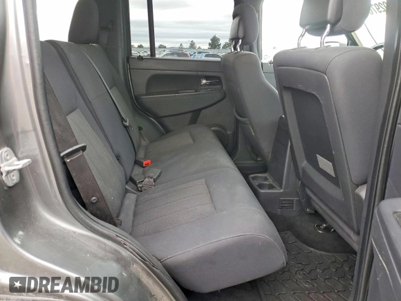 ✅ 2012 Jeep Liberty Sport • VIN: 1C4PJMAK6CW196630 • Lot: 47992976. Wystawiony na Copart z przebiegiem 113 880 mil. Bezpłatny archiwum sprzedaży aukcyjnych z USA i szczegółowy raport historii pojazdu na DreamBid. Zdjęcie 11.