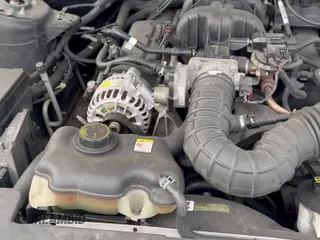 ✅ 2006 Ford Mustang Standard • VIN: 1ZVFT84N165166218 • Lot: 96196035. Listed on Copart with 155,360 mi. Free auction sales archive from the USA and detailed vehicle history report at DreamBid. Image 11.