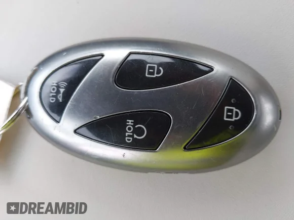 ✅ 2025 Hyundai Sonata SEL • VIN: KMHL64JA2SA429806 • Lot: 44796368. Wystawiony na IAAI z przebiegiem 27 449 mil. Bezpłatny archiwum sprzedaży aukcyjnych z USA i szczegółowy raport historii pojazdu na DreamBid. Zdjęcie 11.