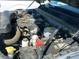 ✅ 2024 Ram 2500 Big Horn • VIN: 3C6UR5DL7RG340318 • Lot: 43332268. Listed on IAAI with 47,226 mi. Free auction sales archive from the USA and detailed vehicle history report at DreamBid. Image 18.