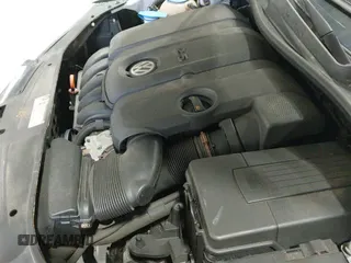 ✅ 2010 Volkswagen Jetta Limited Edition • VIN: 3VWAX7AJ3AM123190 • Lot: 43015100. Listed on IAAI with 182,384 mi. Free auction sales archive from the USA and detailed vehicle history report at DreamBid. Image 17.