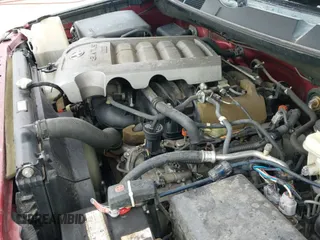 ✅ 2010 Toyota Tundra • VIN: 5TFUW5F19AX149514 • Lot: 41686068. Wystawiony na IAAI z przebiegiem 153 043 mil. Bezpłatny archiwum sprzedaży aukcyjnych z USA i szczegółowy raport historii pojazdu na DreamBid. Zdjęcie 22.