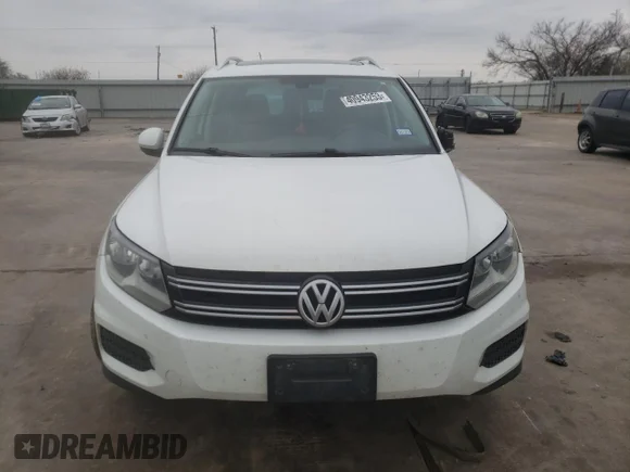 ✅ 2017 Volkswagen Tiguan Wolfsburg Edition • VIN: WVGSV7AX3HK017224 • Лот: 40943253. Опубликован ранее на Copart с пробегом Не указан. Бесплатный доступ к архиву аукционных продаж из США и подробный отчёт об истории автомобиля на DreamBid. Изображение 5.