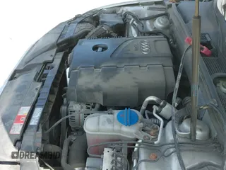 ✅ 2010 Audi A4 Premium • VIN: WAUDFAFL2AN036426 • Lot: 42573946. Wystawiony na IAAI z przebiegiem 112 970 mil. Bezpłatny archiwum sprzedaży aukcyjnych z USA i szczegółowy raport historii pojazdu na DreamBid. Zdjęcie 12.