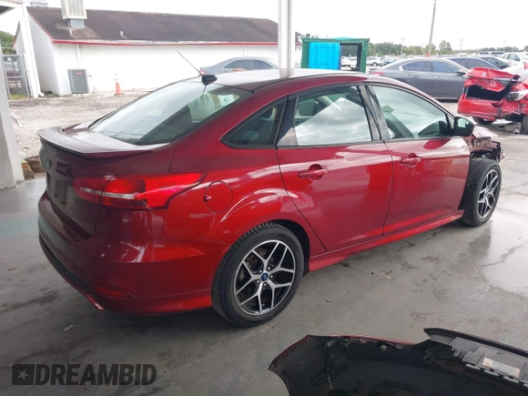 ✅ 2015 Ford Focus SE • VIN: 1FADP3F29FL273538 • Lot: 43976547. Wystawiony na IAAI z przebiegiem 112 472 mil. Bezpłatny archiwum sprzedaży aukcyjnych z USA i szczegółowy raport historii pojazdu na DreamBid. Zdjęcie 4.