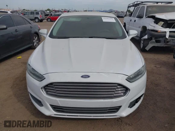 ✅ 2015 Ford Fusion SE • VIN: 3FA6P0H74FR137268 • Lot: 44203279. Wystawiony na IAAI z przebiegiem 160 921 mil. Bezpłatny archiwum sprzedaży aukcyjnych z USA i szczegółowy raport historii pojazdu na DreamBid. Zdjęcie 6.