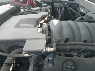 ✅ 2014 Chevrolet Silverado 1500 LT • VIN: 3GCUKREC2EG293972 • Lot: 43508771. Wystawiony na IAAI z przebiegiem 168 636 mil. Bezpłatny archiwum sprzedaży aukcyjnych z USA i szczegółowy raport historii pojazdu na DreamBid. Zdjęcie 18.