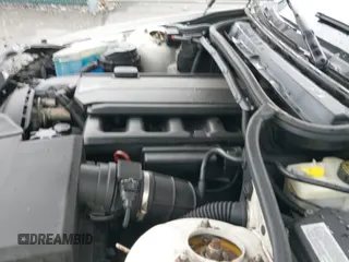 ✅ 2000 BMW 3 Series 323i • VIN: WBAAM3345YFP81628 • Lot: 42190751. Listed on IAAI with 135,970 mi. Free auction sales archive from the USA and detailed vehicle history report at DreamBid. Image 18.