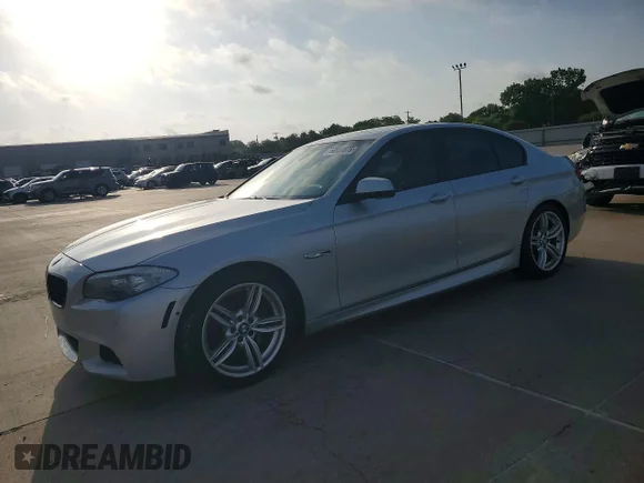 ✅ 2013 BMW 5 Series 535i • VIN: WBAFR7C50DC828406 • Лот: 56537876. Опубликован ранее на Copart с пробегом 127 040 миль. Бесплатный доступ к архиву аукционных продаж из США и подробный отчёт об истории автомобиля на DreamBid. Изображение 1.