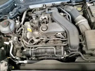 ✅ 2022 Volkswagen Taos SE • VIN: 3VVPX7B27NM036968 • Lot: 81440795. Listed on Copart with 35,944 mi. Free auction sales archive from the USA and detailed vehicle history report at DreamBid. Image 14.