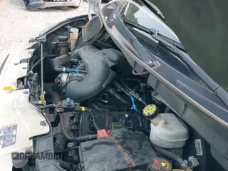 ✅ 2018 Ford Transit XL • VIN: 1FDZX2CM1JKB37026 • Lot: 42907598. Wystawiony na IAAI z przebiegiem 246 815 mil. Bezpłatny archiwum sprzedaży aukcyjnych z USA i szczegółowy raport historii pojazdu na DreamBid. Zdjęcie 18.