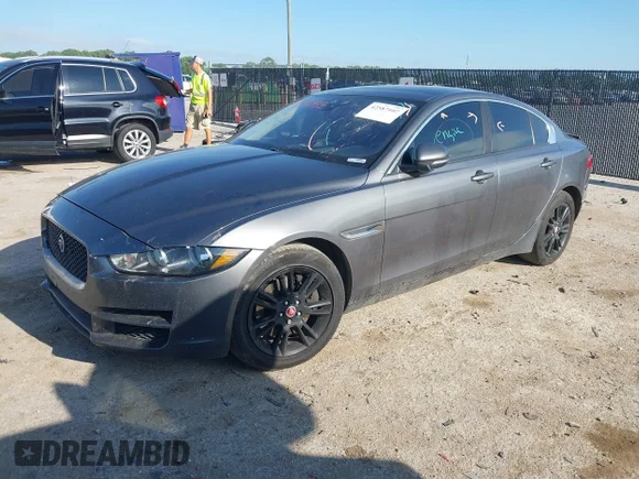 ✅ 2017 Jaguar XE 25t Premium • VIN: SAJAD4BG0HA971534 • Лот: 42587107. Опубликован ранее на IAAI с пробегом 188 581 миль. Бесплатный доступ к архиву аукционных продаж из США и подробный отчёт об истории автомобиля на DreamBid. Изображение 2.