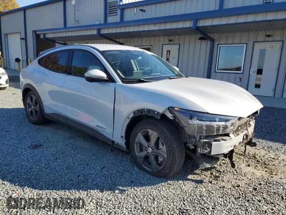 ✅ 2022 Ford Mustang Mach-E Select • VIN: 3FMTK1RM2NMA46643 • Lot: 90811875. Listed on Copart with 23,581 mi. Free auction sales archive from the USA and detailed vehicle history report at DreamBid. Image 4.
