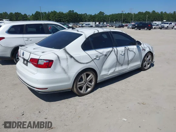 ✅ 2016 Volkswagen Jetta GLI SE • VIN: 3VW4T7AJ2GM312060 • Lot: 43193109. Wystawiony na IAAI z przebiegiem 134 000 mil. Bezpłatny archiwum sprzedaży aukcyjnych z USA i szczegółowy raport historii pojazdu na DreamBid. Zdjęcie 4.