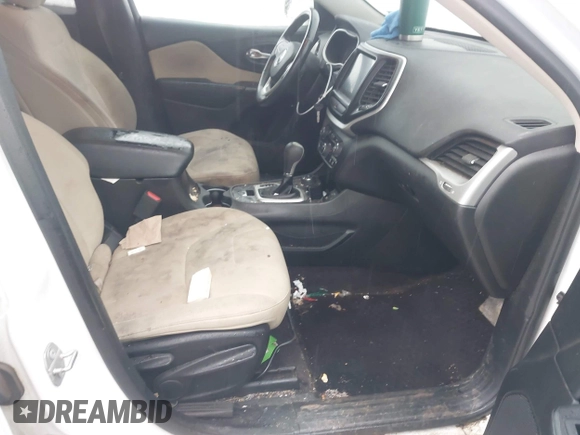 ✅ 2017 Jeep Cherokee Latitude • VIN: 1C4PJMCS1HW531541 • Лот: 44435964. Опубліковано раніше на IAAI з пробігом 159 034 миль. Безкоштовний доступ до архіву аукціонних продажів зі США та докладний звіт про історію автомобіля на DreamBid. Зображення 5.