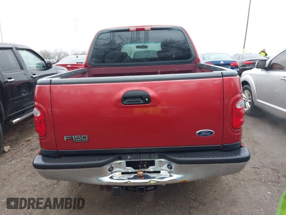 ✅ 2001 Ford F-150 XLT • VIN: 1FTRW07L61KA29580 • Lot: 44686549. Wystawiony na IAAI z przebiegiem 204 941 mil. Bezpłatny archiwum sprzedaży aukcyjnych z USA i szczegółowy raport historii pojazdu na DreamBid. Zdjęcie 6.