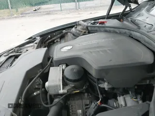 ✅ 2015 BMW 3 Series 320i xDrive • VIN: WBA3C3G51FNS73514 • Lot: 41863615. Wystawiony na IAAI z przebiegiem 133 443 mil. Bezpłatny archiwum sprzedaży aukcyjnych z USA i szczegółowy raport historii pojazdu na DreamBid. Zdjęcie 19.