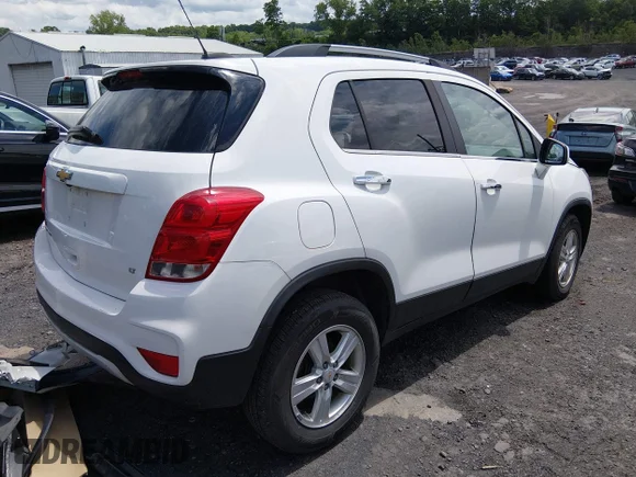 ✅ 2017 Chevrolet Trax LT • VIN: KL7CJPSB6HB221391 • Lot: 45406077. Wystawiony na IAAI z przebiegiem 121 154 mil. Bezpłatny archiwum sprzedaży aukcyjnych z USA i szczegółowy raport historii pojazdu na DreamBid. Zdjęcie 4.