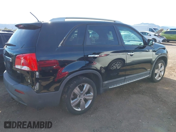 ✅ 2012 Kia Sorento EX • VIN: 5XYKUDA64CG206394 • Lot: 44134450. Wystawiony na IAAI z przebiegiem 130 610 mil. Bezpłatny archiwum sprzedaży aukcyjnych z USA i szczegółowy raport historii pojazdu na DreamBid. Zdjęcie 4.