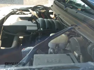 ✅ 2016 Chevrolet Suburban LS • VIN: 1GNSCGKC5GR177687 • Lot: 43094430. Wystawiony na IAAI z przebiegiem 146 006 mil. Bezpłatny archiwum sprzedaży aukcyjnych z USA i szczegółowy raport historii pojazdu na DreamBid. Zdjęcie 15.