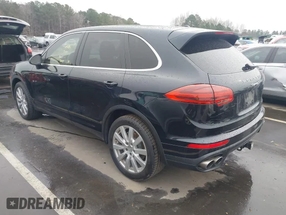✅ 2015 Porsche Cayenne S • VIN: WP1AB2A26FLA56184 • Lot: 44118004. Listed on IAAI with 141,214 mi. Free auction sales archive from the USA and detailed vehicle history report at DreamBid. Image 3.