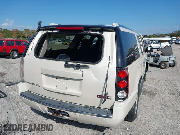 ✅ 2013 GMC Yukon XL Denali • VIN: 1GKS1MEF5DR379142 • Lot: 43353099. Wystawiony na IAAI z przebiegiem 120 089 mil. Bezpłatny archiwum sprzedaży aukcyjnych z USA i szczegółowy raport historii pojazdu na DreamBid. Zdjęcie 16.