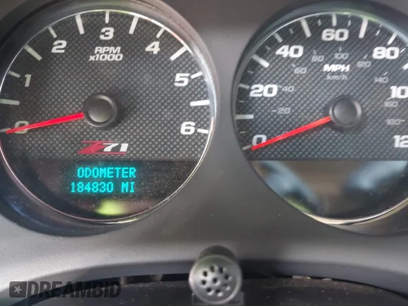 ✅ 2008 Chevrolet Avalanche 3LT • VIN: 3GNFK12328G149705 • Lot: 42305951. Wystawiony na IAAI z przebiegiem 184 830 mil. Bezpłatny archiwum sprzedaży aukcyjnych z USA i szczegółowy raport historii pojazdu na DreamBid. Zdjęcie 7.