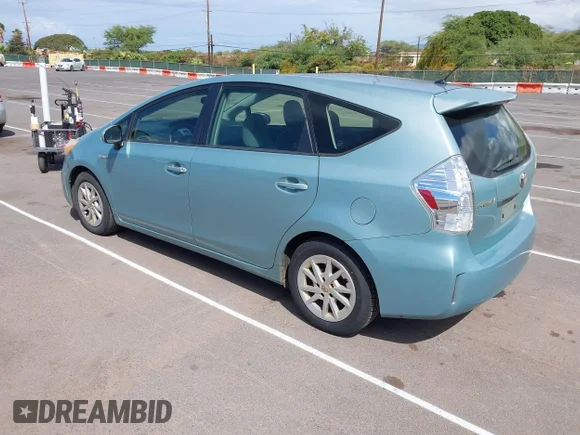 ✅ 2014 Toyota Prius Three • VIN: JTDZN3EUXE3308014 • Lot: 43287340. Wystawiony na IAAI z przebiegiem 213 724 mil. Bezpłatny archiwum sprzedaży aukcyjnych z USA i szczegółowy raport historii pojazdu na DreamBid. Zdjęcie 3.