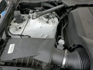 ✅ 2019 Land Rover Range Rover Sport Dynamic • VIN: SALWR2RE8KA842424 • Lot: 86638985. Wystawiony na Copart z przebiegiem 34 984 mil. Bezpłatny archiwum sprzedaży aukcyjnych z USA i szczegółowy raport historii pojazdu na DreamBid. Zdjęcie 15.