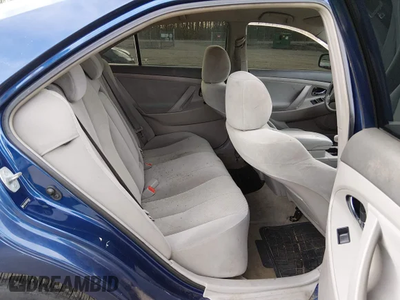 ✅ 2009 Toyota Camry SE • VIN: 4T1BE46K89U299944 • Lot: 44702717. Wystawiony na IAAI z przebiegiem 214 683 mil. Bezpłatny archiwum sprzedaży aukcyjnych z USA i szczegółowy raport historii pojazdu na DreamBid. Zdjęcie 8.