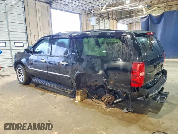 ✅ 2012 Chevrolet Suburban LTZ • VIN: 1GNSKKE70CR328336 • Lot: 99598365. Wystawiony na Copart z przebiegiem 169 736 mil. Bezpłatny archiwum sprzedaży aukcyjnych z USA i szczegółowy raport historii pojazdu na DreamBid. Zdjęcie 2.