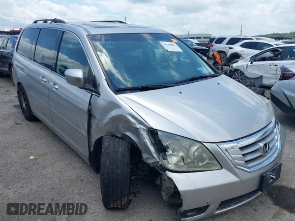 ✅ 2008 Honda Odyssey Touring • VIN: 5FNRL38868B022172 • Lot: 45358601. Wystawiony na IAAI z przebiegiem 225 752 mil. Bezpłatny archiwum sprzedaży aukcyjnych z USA i szczegółowy raport historii pojazdu na DreamBid. Zdjęcie 1.