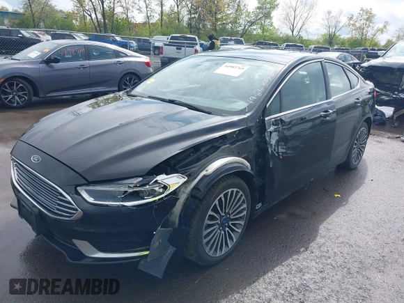 ✅ 2018 Ford Fusion SE • VIN: 3FA6P0HD3JR135784 • Lot: 44982765. Wystawiony na IAAI z przebiegiem 58 682 mil. Bezpłatny archiwum sprzedaży aukcyjnych z USA i szczegółowy raport historii pojazdu na DreamBid. Zdjęcie 2.
