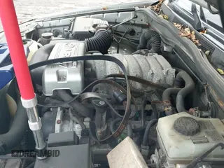 ✅ 2004 Toyota 4Runner SR5 • VIN: JTEBT14R540041157 • Lot: 43507330. Wystawiony na IAAI z przebiegiem 190 605 mil. Bezpłatny archiwum sprzedaży aukcyjnych z USA i szczegółowy raport historii pojazdu na DreamBid. Zdjęcie 19.