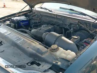 ✅ 2002 Ford F-150 XL • VIN: 1FTRX17262NA76117 • Lot: 43085979. Listed on IAAI with 249,073 mi. Free auction sales archive from the USA and detailed vehicle history report at DreamBid. Image 12.