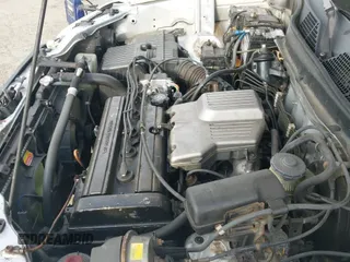 ✅ 1999 Honda CR-V EX • VIN: JHLRD1868XC018557 • Lot: 43699143. Wystawiony na IAAI z przebiegiem 213 222 mil. Bezpłatny archiwum sprzedaży aukcyjnych z USA i szczegółowy raport historii pojazdu na DreamBid. Zdjęcie 19.