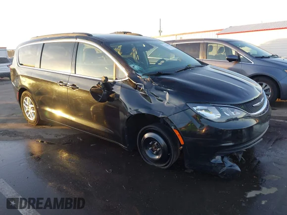 2020 Chrysler Voyager LXi