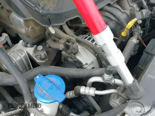 2019 Hyundai Veloster Turbo z VIN KMHTH6AB4KU011518, wystawiony jako IAAI lot #42037553 z przebiegiem 134 250 mil mil oraz . Historia ofert i sprzedaży dostępna na DreamBid. Obrazek 19.