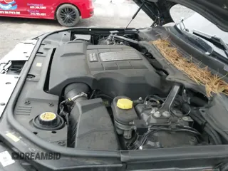 ✅ 2013 Land Rover Range Rover SC • VIN: SALGS2EF1DA124157 • Lot: 43847722. Wystawiony na IAAI z przebiegiem 86 641 mil. Bezpłatny archiwum sprzedaży aukcyjnych z USA i szczegółowy raport historii pojazdu na DreamBid. Zdjęcie 19.