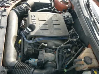 ✅ 2006 Pontiac G6 GT • VIN: 1G2ZH558564183588 • Lot: 42592824. Wystawiony na IAAI z przebiegiem 249 744 mil. Bezpłatny archiwum sprzedaży aukcyjnych z USA i szczegółowy raport historii pojazdu na DreamBid. Zdjęcie 19.