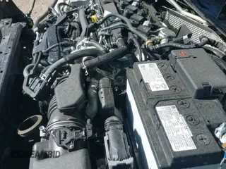 ✅ 2024 Toyota Corolla Cross XLE • VIN: 7MUDAAAG0RV080383 • Lot: 42032391. Wystawiony na IAAI z przebiegiem 16 593 mil. Bezpłatny archiwum sprzedaży aukcyjnych z USA i szczegółowy raport historii pojazdu na DreamBid. Zdjęcie 25.