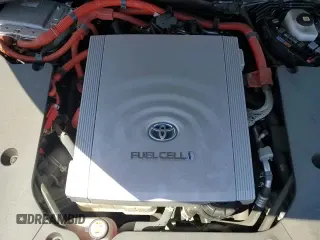 ✅ 2022 Toyota Mirai XLE • VIN: JTDAAAAA0NA003979 • Lot: 66656915. Wystawiony na Copart z przebiegiem 32 022 mil. Bezpłatny archiwum sprzedaży aukcyjnych z USA i szczegółowy raport historii pojazdu na DreamBid. Zdjęcie 14.