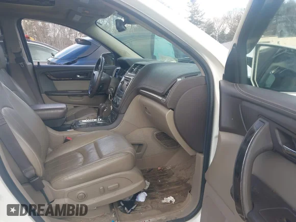 ✅ 2015 GMC Acadia Denali • VIN: 1GKKVTKD9FJ239551 • Lot: 44125300. Wystawiony na IAAI z przebiegiem 113 570 mil. Bezpłatny archiwum sprzedaży aukcyjnych z USA i szczegółowy raport historii pojazdu na DreamBid. Zdjęcie 5.