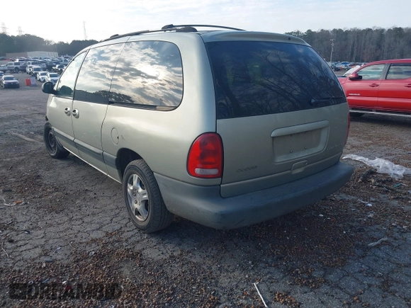 ✅ 1999 Dodge Caravan SE • VIN: 2B4GP44G5XR164656 • Lot: 44450968. Wystawiony na IAAI z przebiegiem 189 117 mil. Bezpłatny archiwum sprzedaży aukcyjnych z USA i szczegółowy raport historii pojazdu na DreamBid. Zdjęcie 3.